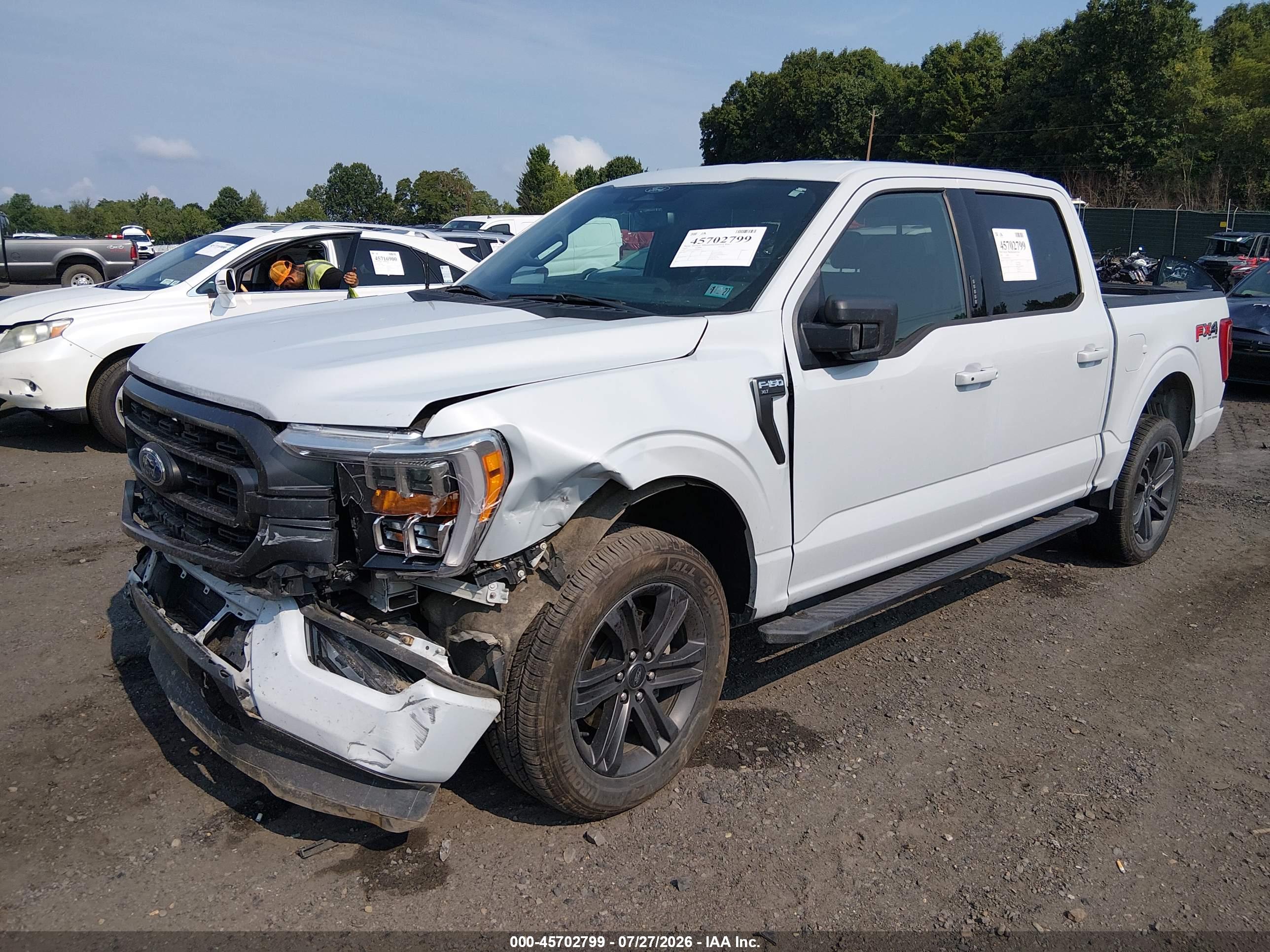 2022 FORD F-150 XLT — I2