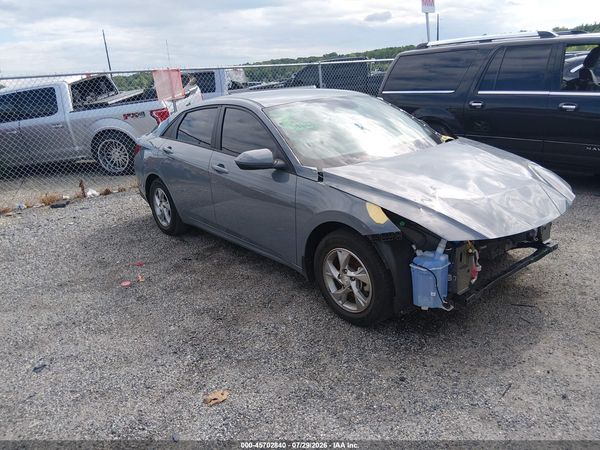 2022 HYUNDAI ELANTRA SE