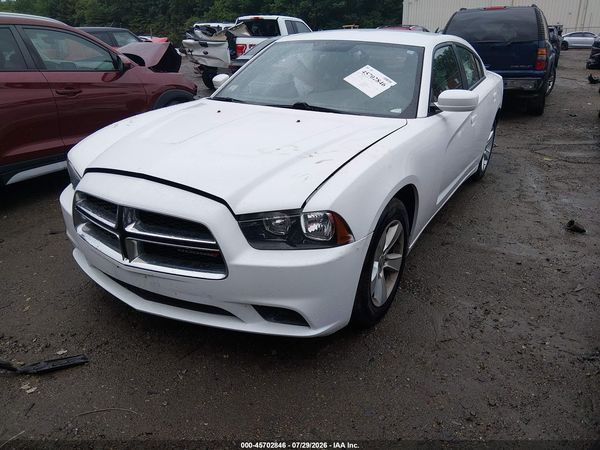 2012 DODGE CHARGER SE