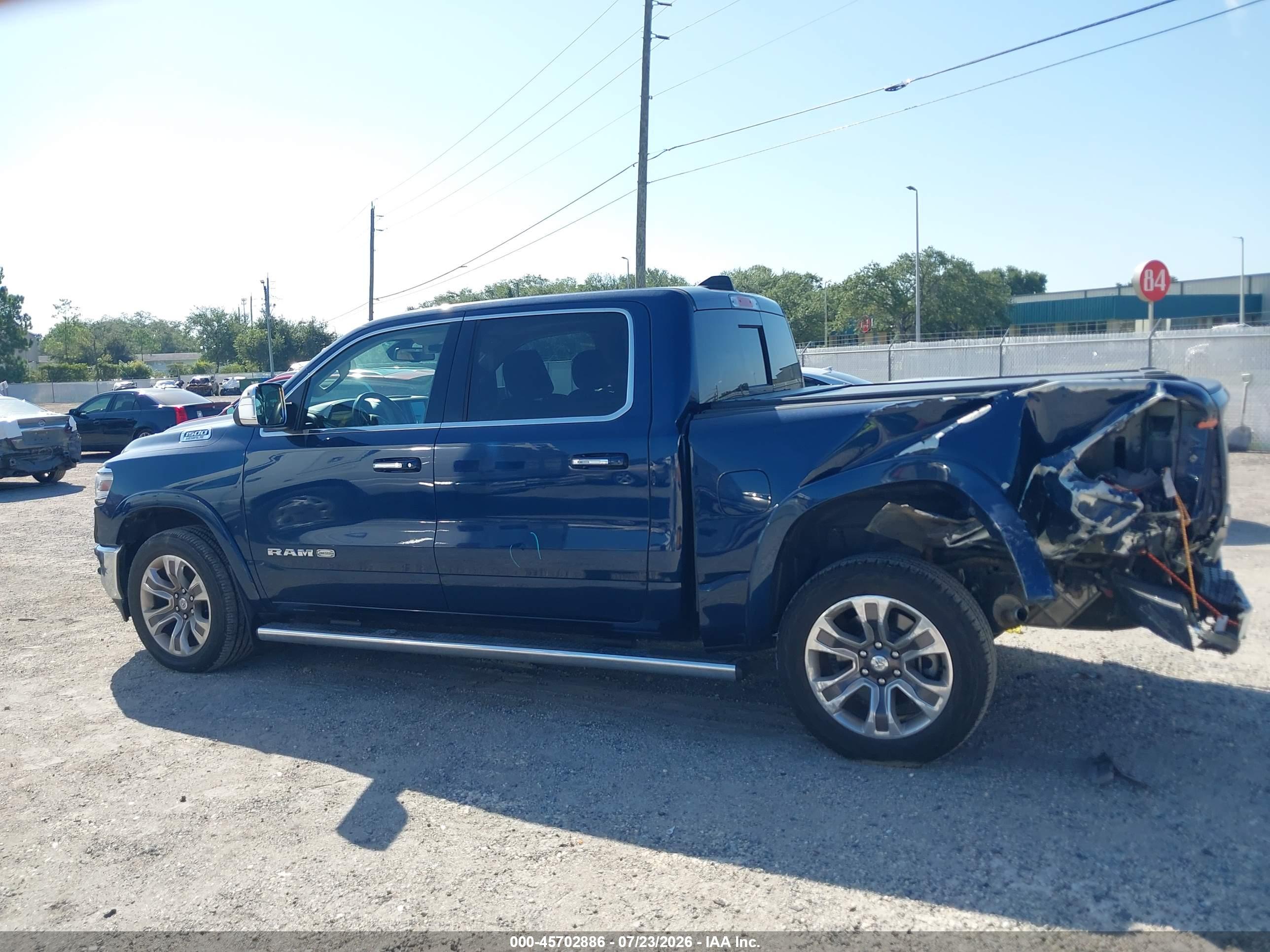 2019 RAM 1500 LONGHORN  4X4 5'7 BOX
