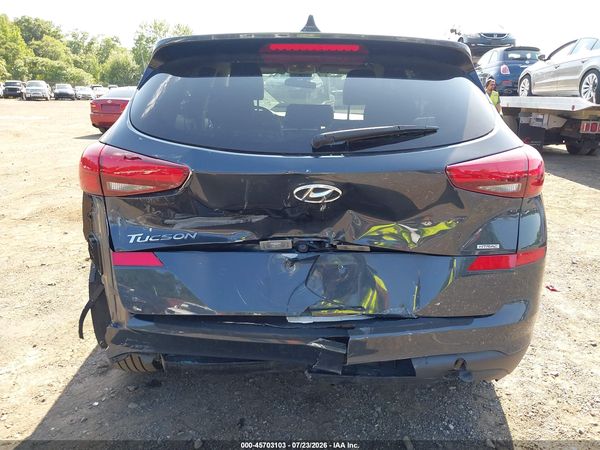 2021 HYUNDAI TUCSON SE