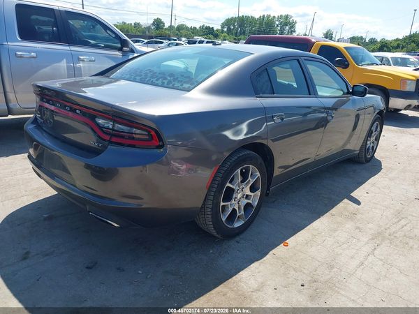 2015 DODGE CHARGER SXT