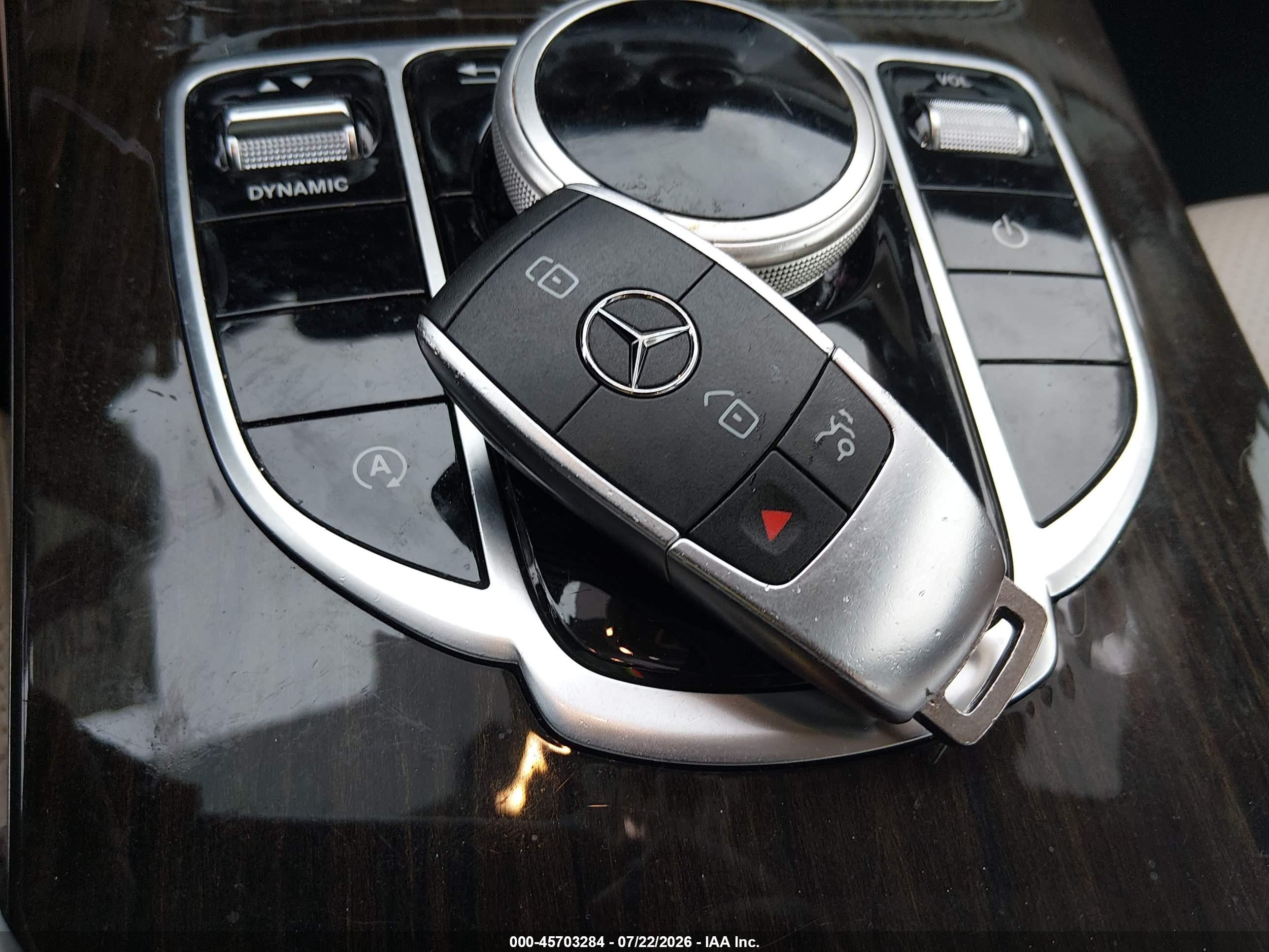 2019 MERCEDES-BENZ C 300 C300