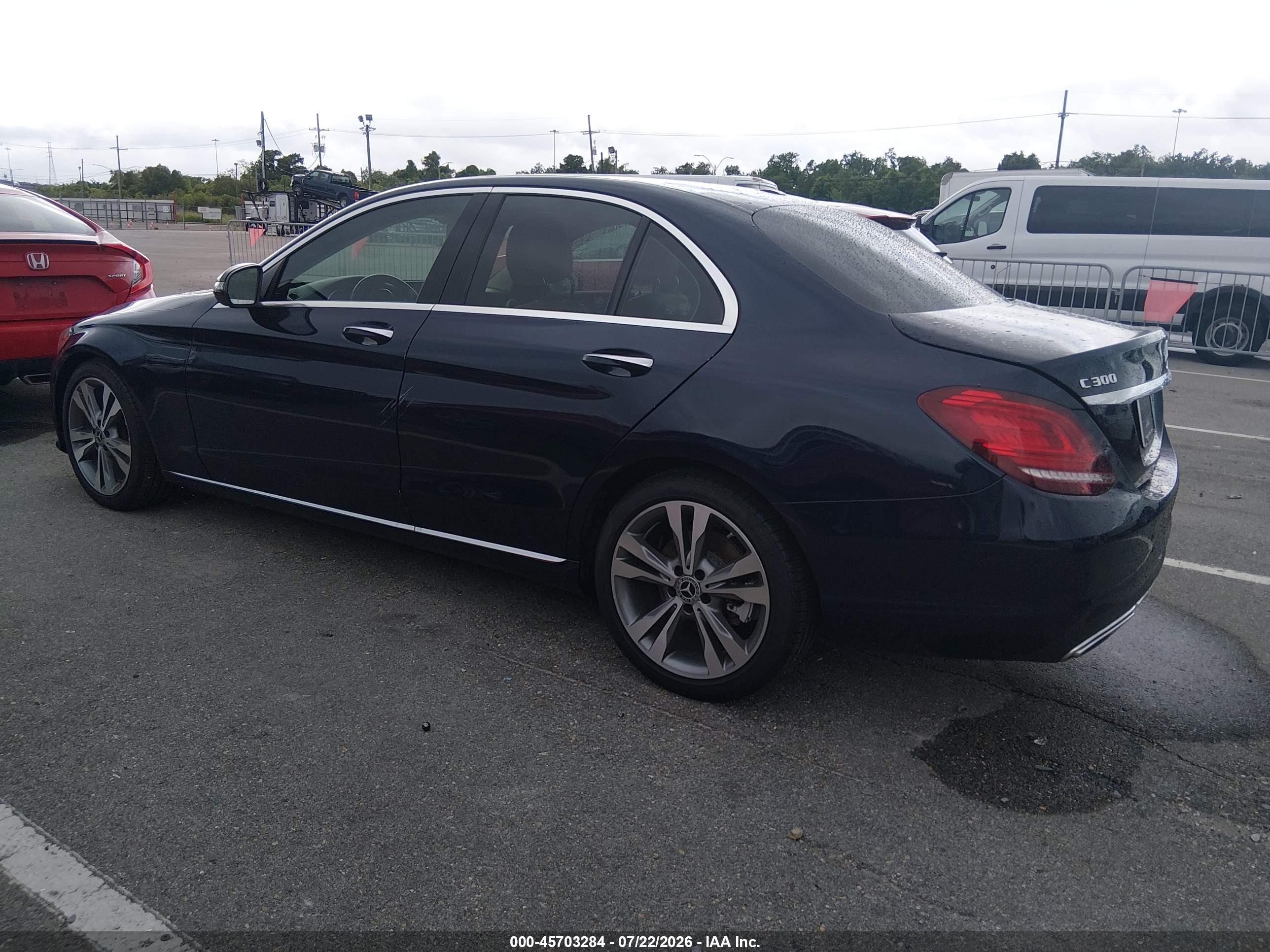 2019 MERCEDES-BENZ C 300 C300