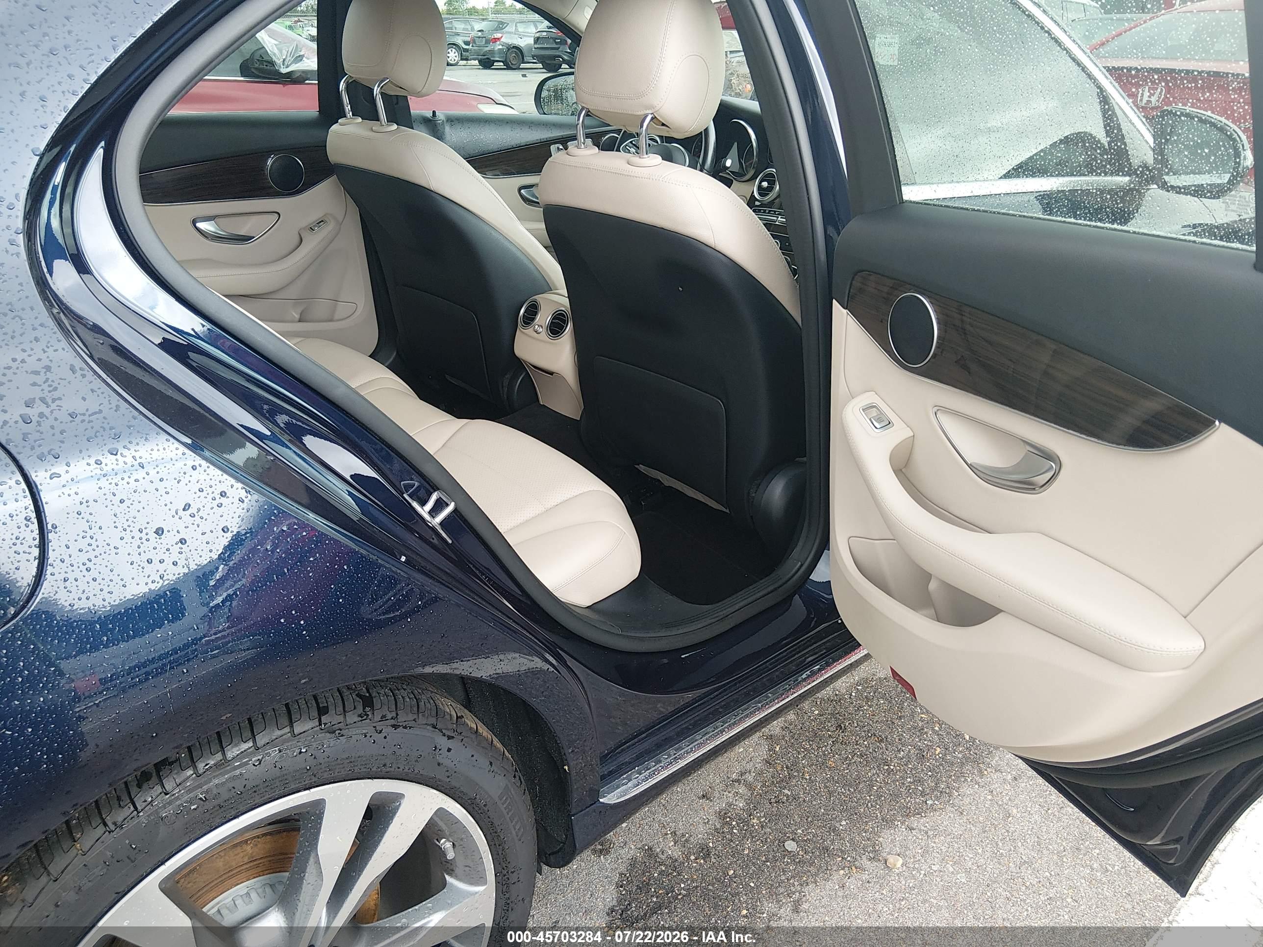 2019 MERCEDES-BENZ C 300 C300
