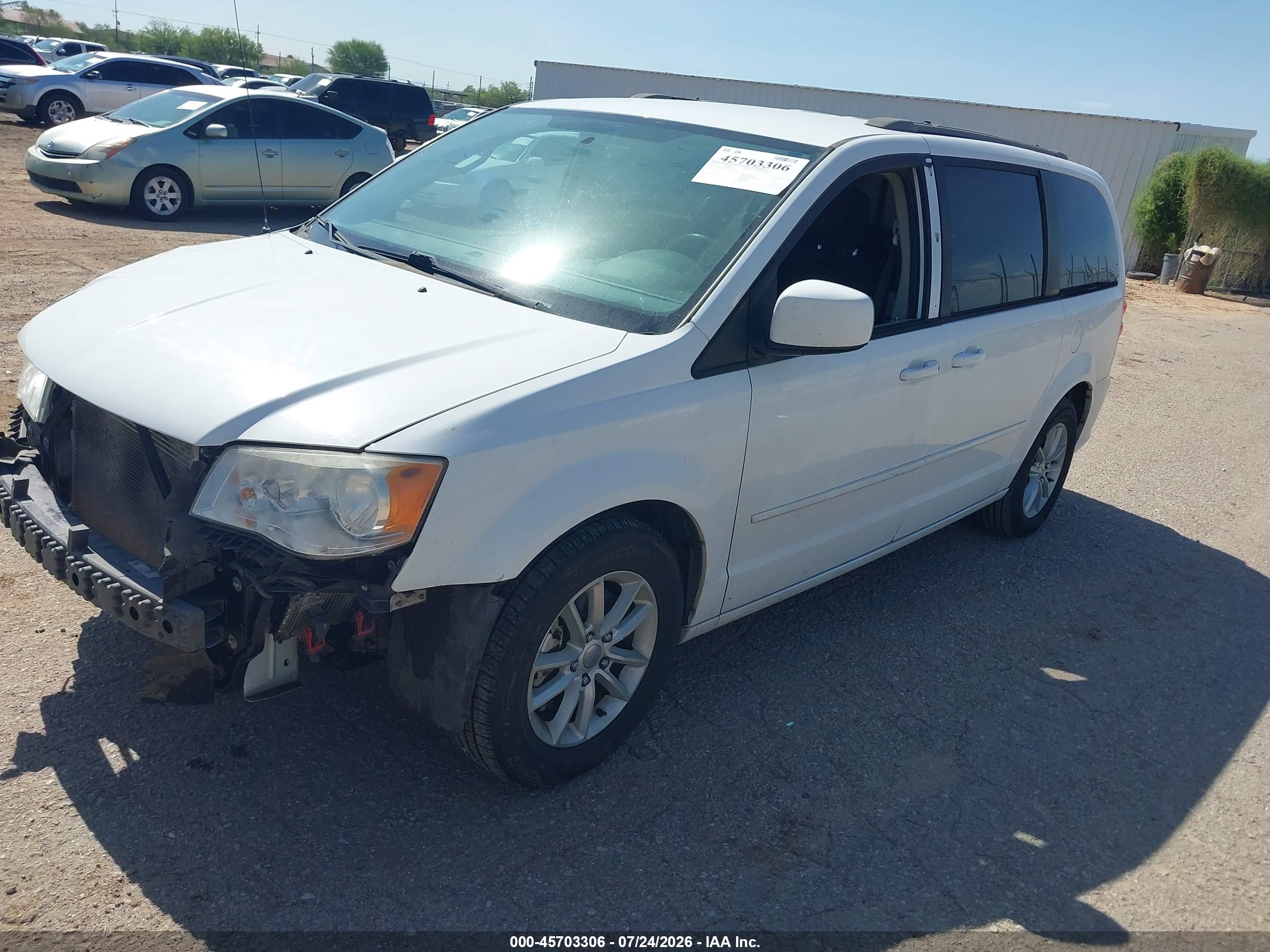 2015 DODGE GRAND CARAVAN SXT — I2