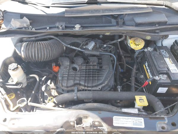 2015 DODGE GRAND CARAVAN SXT — I10