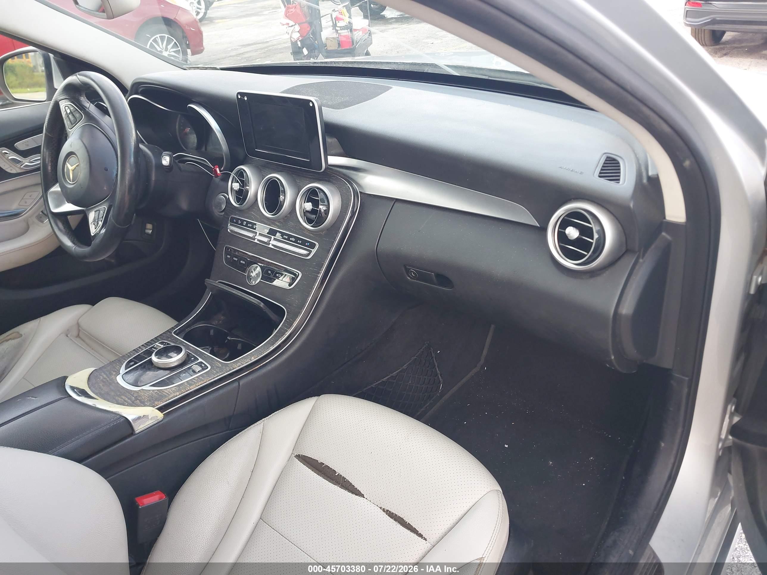 2017 MERCEDES-BENZ C 300 C300