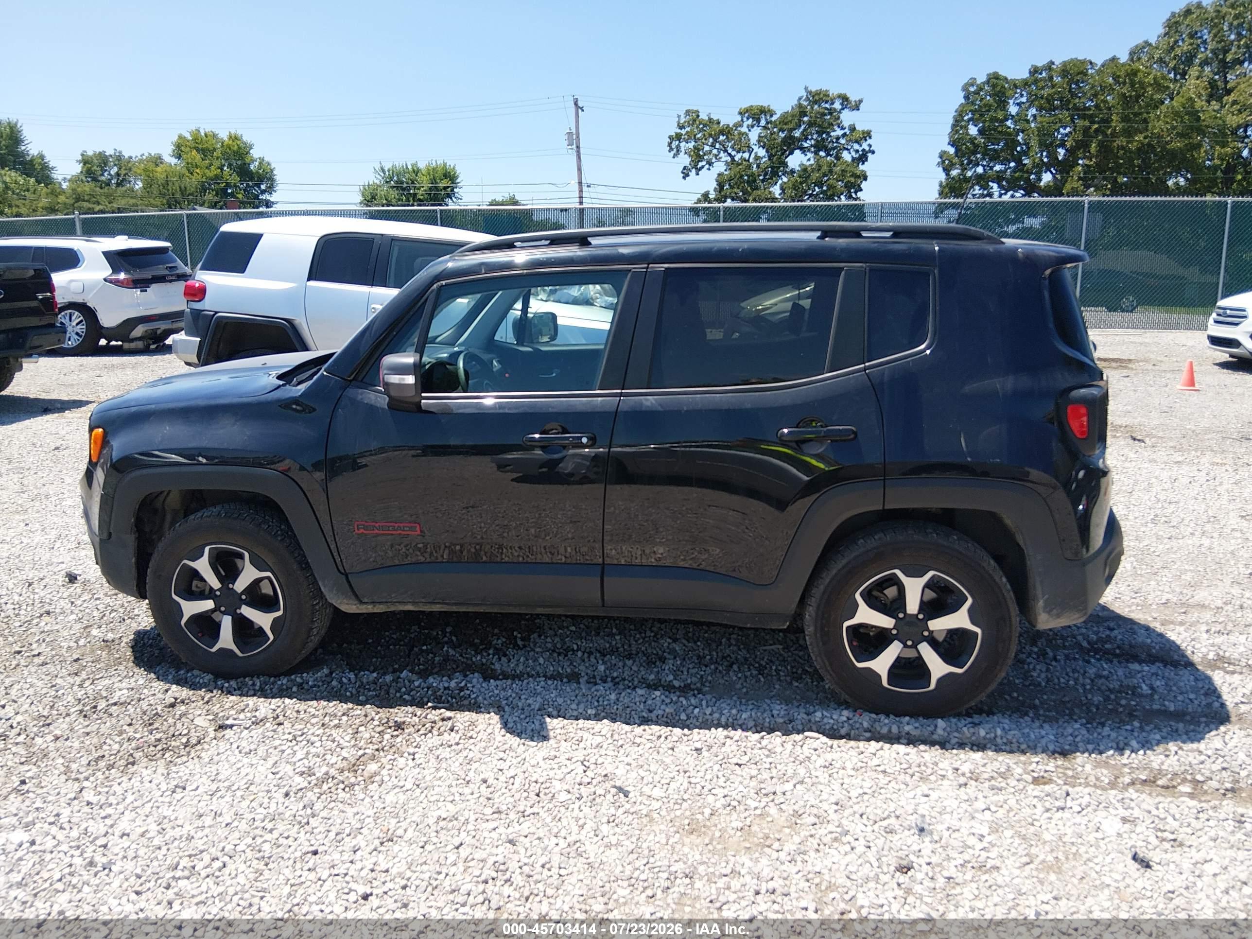 2019 JEEP RENEGADE TRAILHAWK 4X4