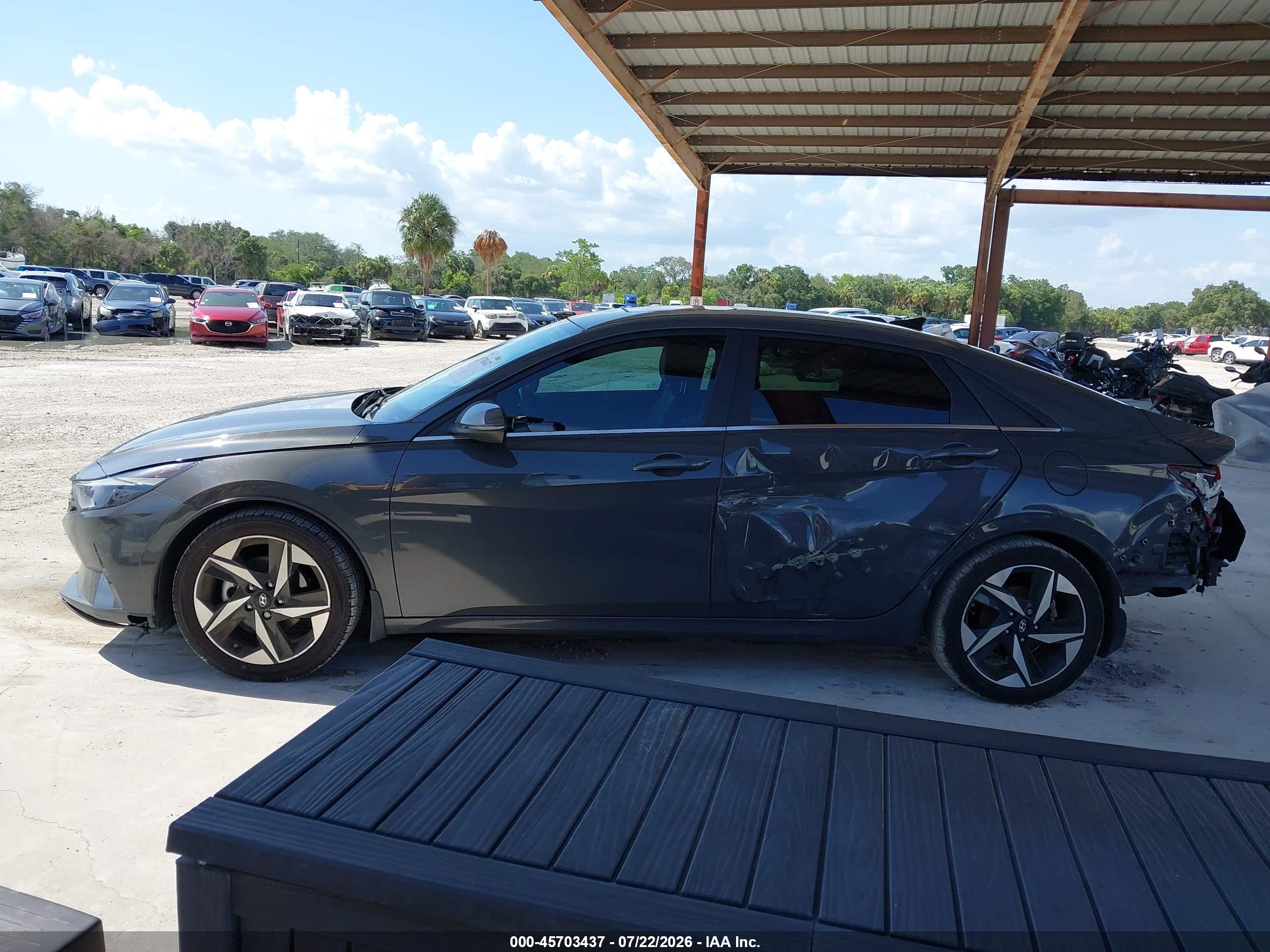 2023 HYUNDAI ELANTRA LIMITED