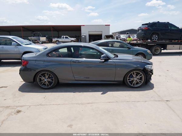 2014 BMW M235
