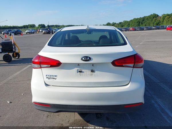 2017 KIA FORTE LX