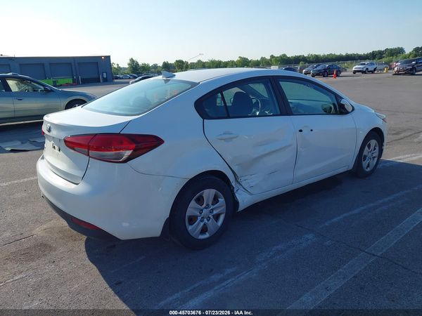 2017 KIA FORTE LX