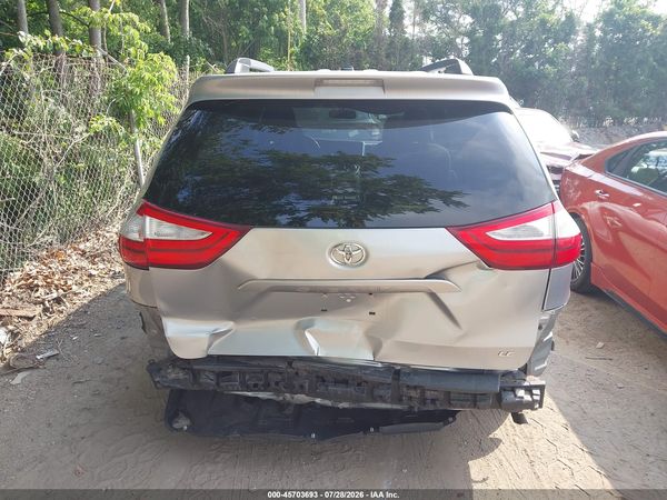 2017 TOYOTA SIENNA LE 8 PASSENGER
