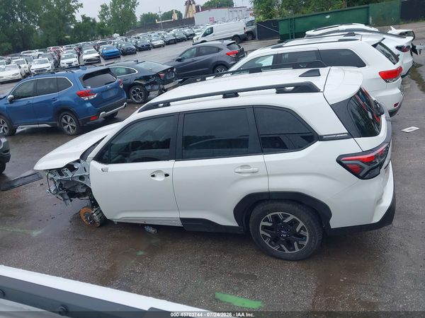 2025 SUBARU FORESTER Base Plus — I117