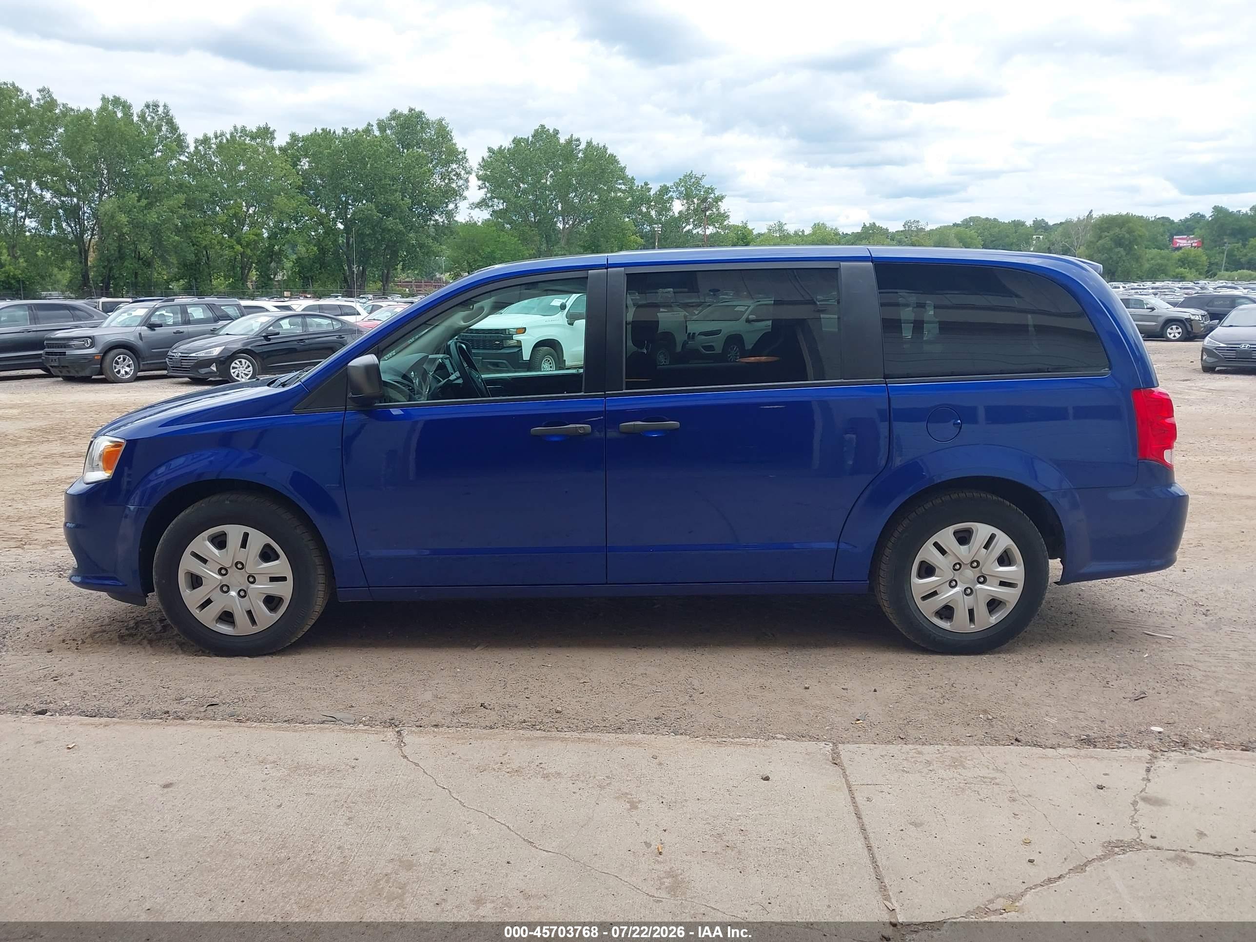 2019 DODGE GRAND CARAVAN SE