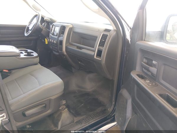 2017 RAM 1500 TRADESMAN  4X2 6'4 BOX