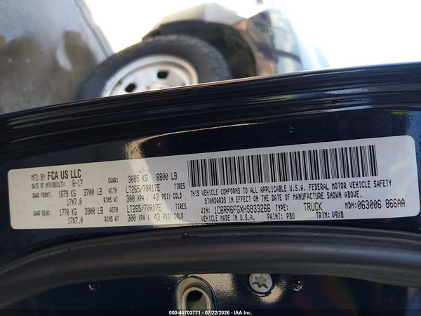 2017 RAM 1500 TRADESMAN  4X2 6'4 BOX