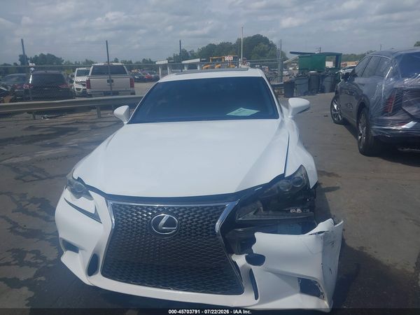 2016 LEXUS IS 200T