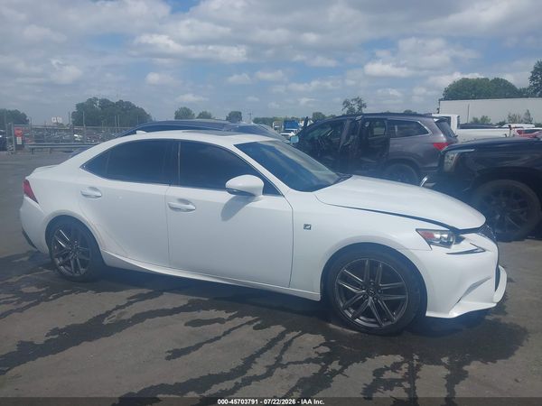 2016 LEXUS IS 200T