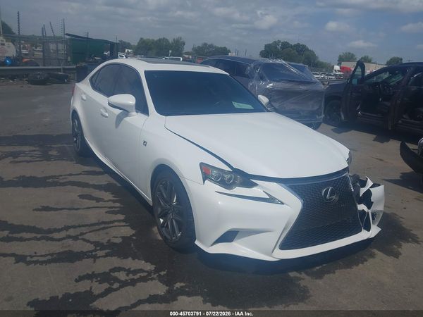 2016 LEXUS IS 200T