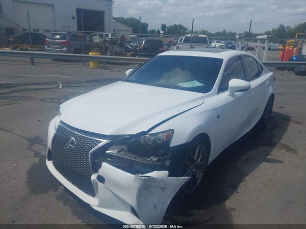 2016 LEXUS IS 200T
