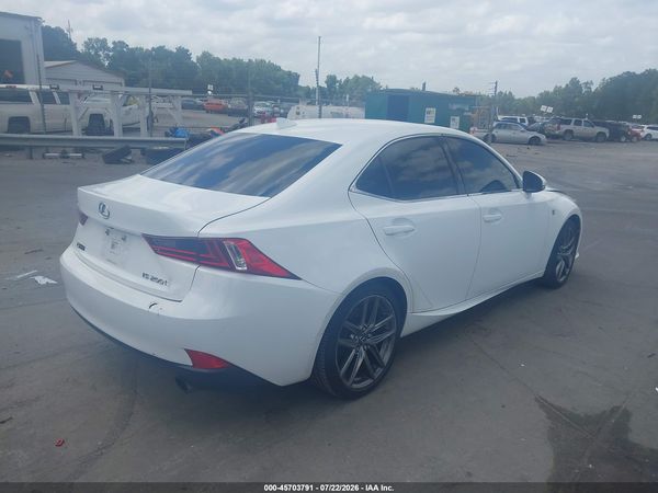 2016 LEXUS IS 200T