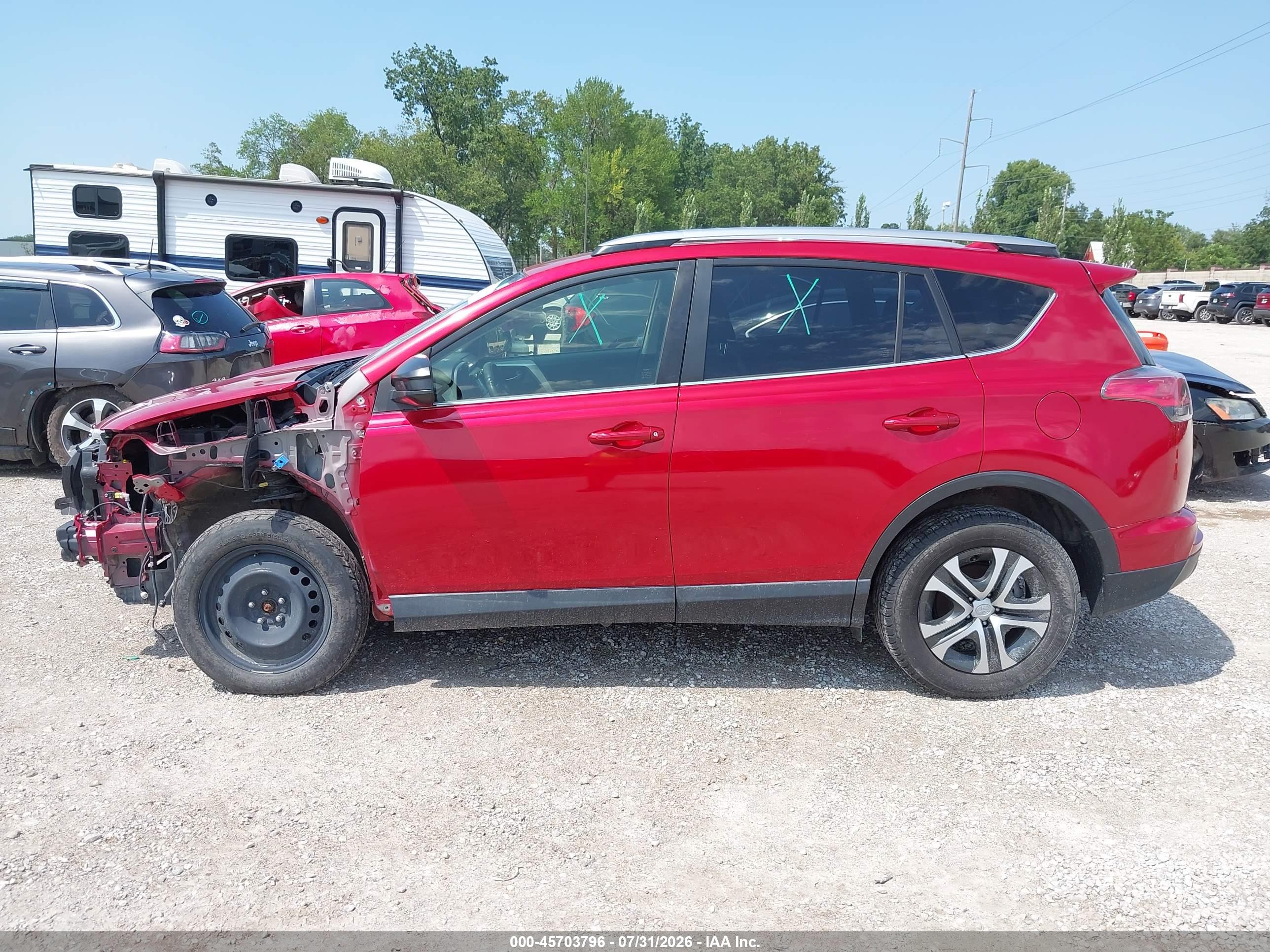 2017 TOYOTA RAV4 LE