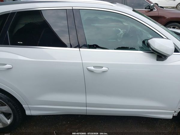 2020 AUDI Q3