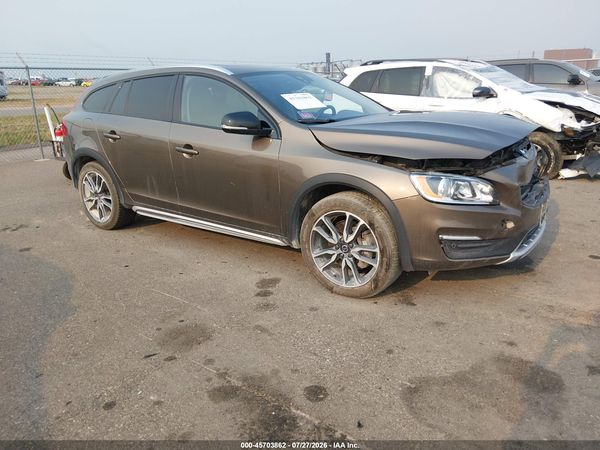 2016 VOLVO V60 CROSS COUNTRY T5
