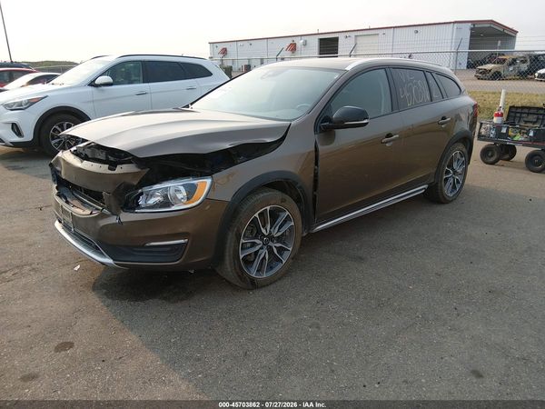 2016 VOLVO V60 CROSS COUNTRY T5