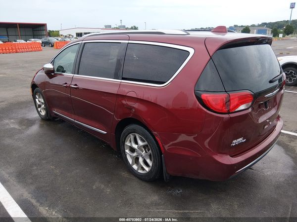 2017 CHRYSLER PACIFICA LIMITED — I3