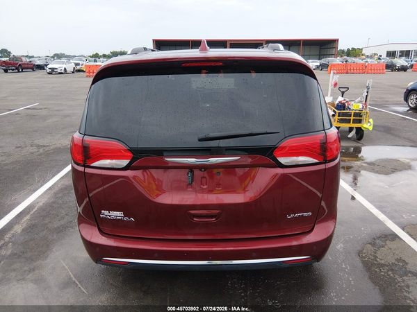 2017 CHRYSLER PACIFICA LIMITED — I119