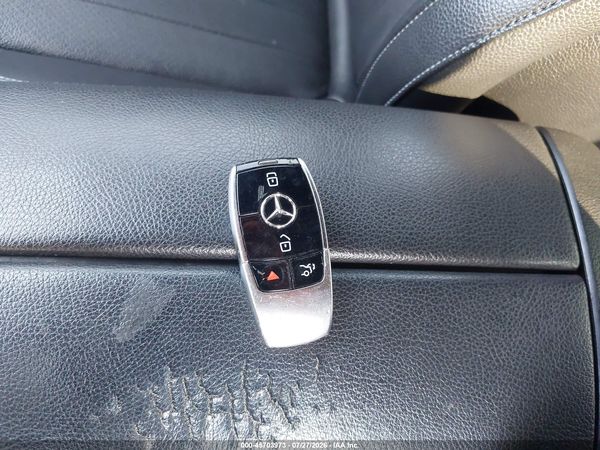 2019 MERCEDES-BENZ E 300 4MATIC