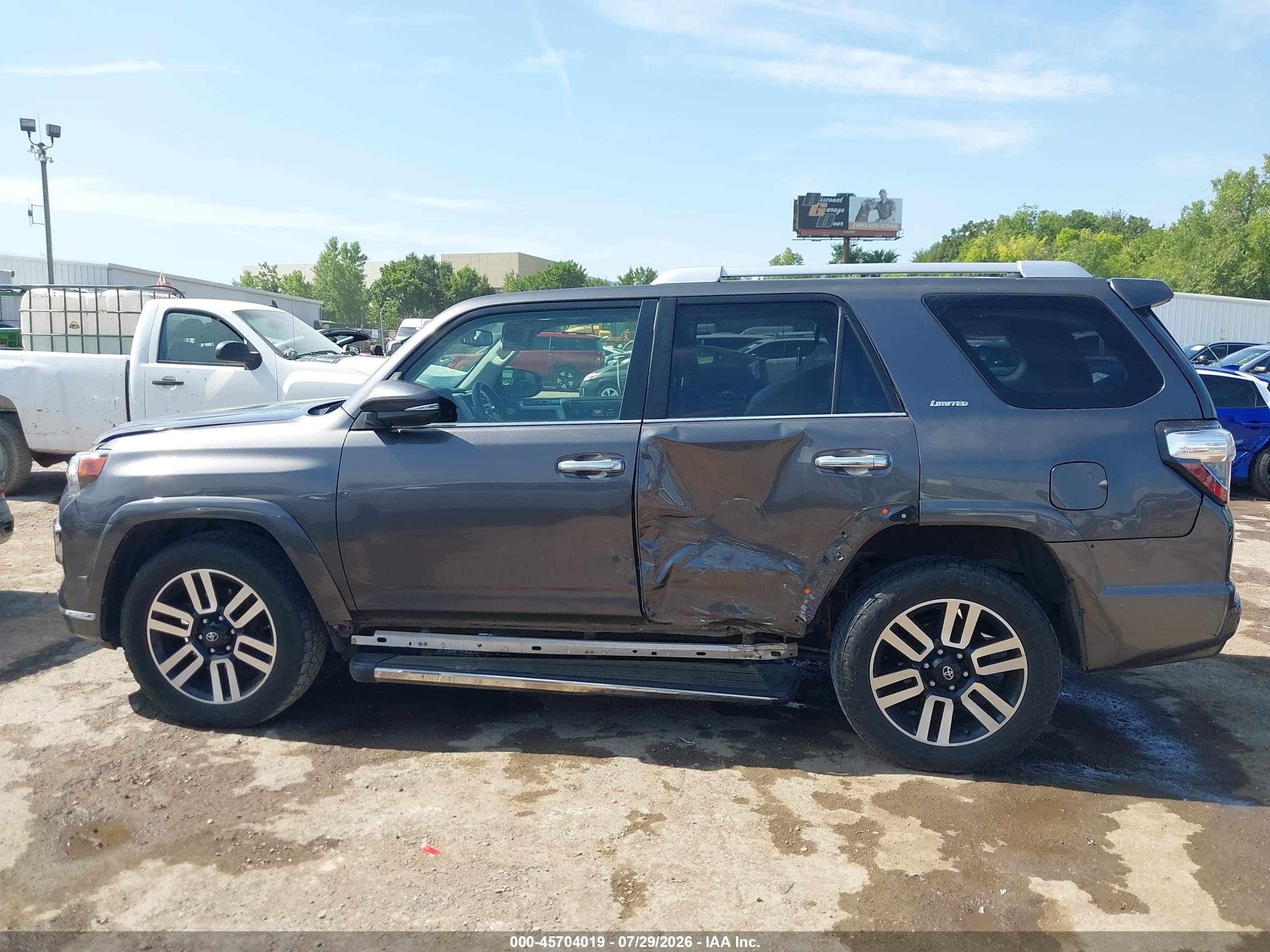2016 TOYOTA 4RUNNER LIMITED