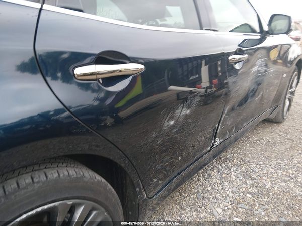 2016 INFINITI Q70 3.7X