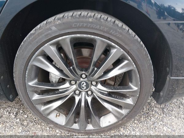 2016 INFINITI Q70 3.7X