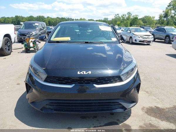 2022 KIA FORTE LXS