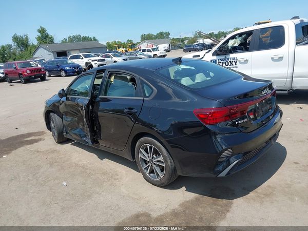 2022 KIA FORTE LXS