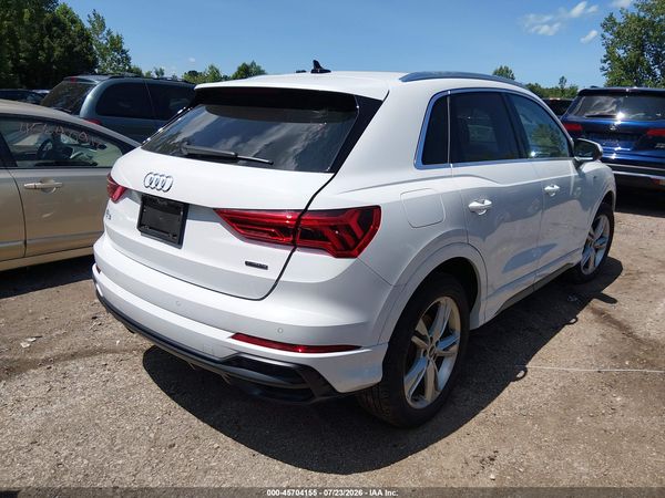 2021 AUDI Q3