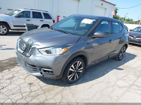 2020 NISSAN KICKS — I2