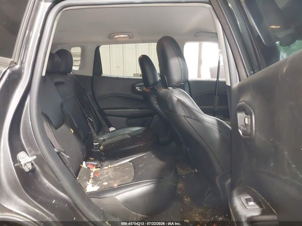 2019 JEEP COMPASS LATITUDE FWD
