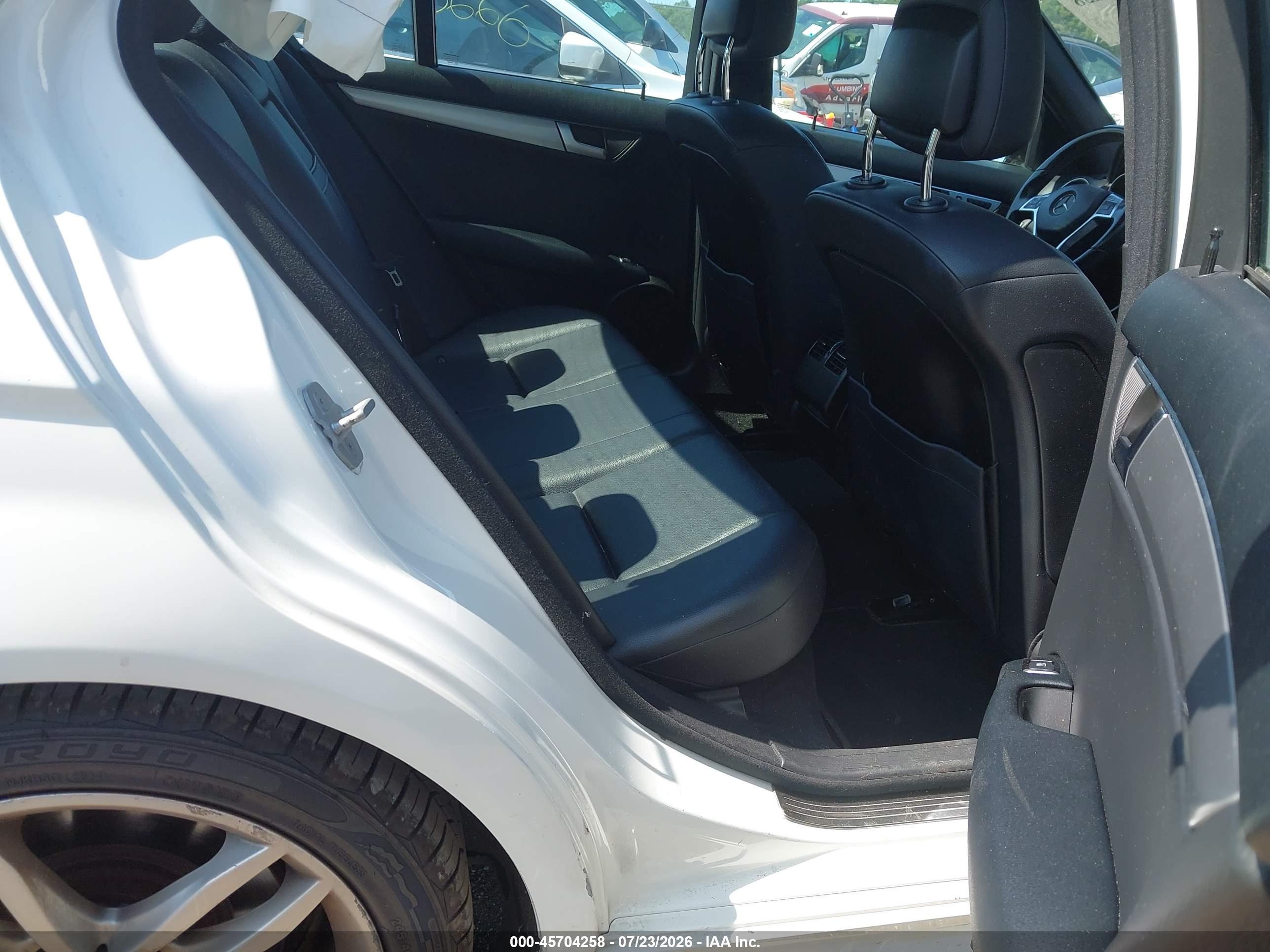 2014 MERCEDES-BENZ C 300 SPORT 4MATIC