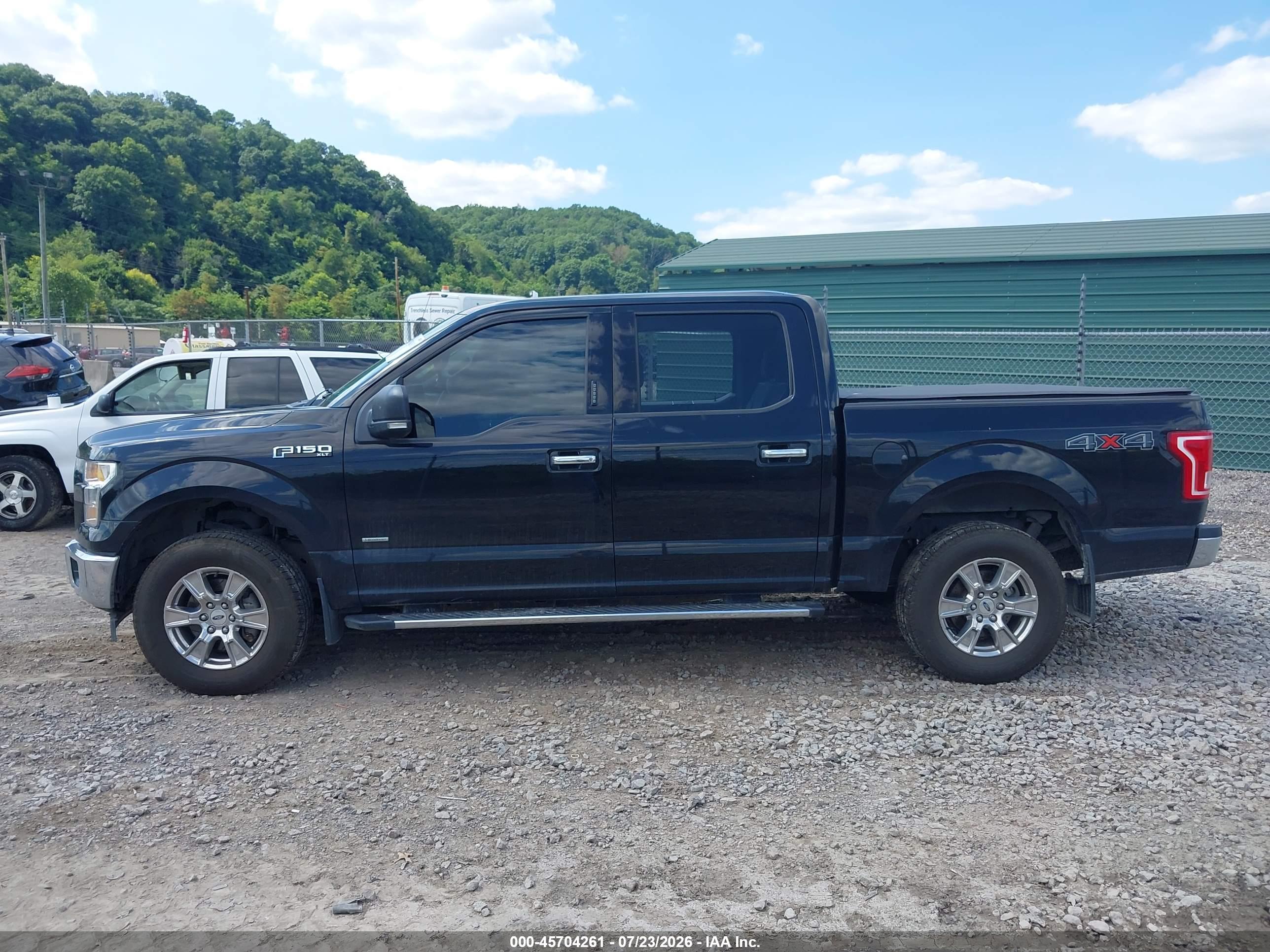 2017 FORD F-150 XLT
