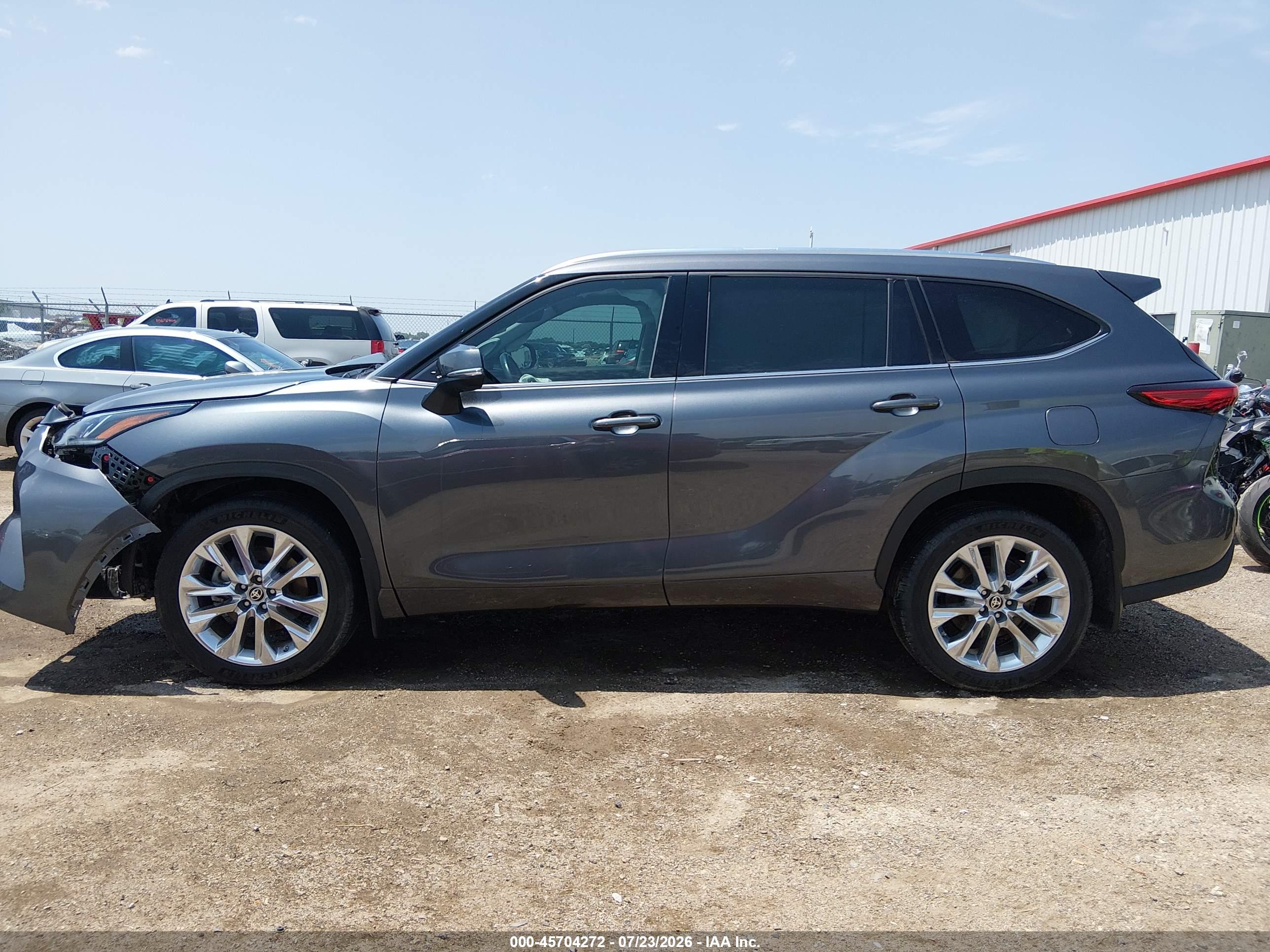 2020 TOYOTA HIGHLANDER LIMITED