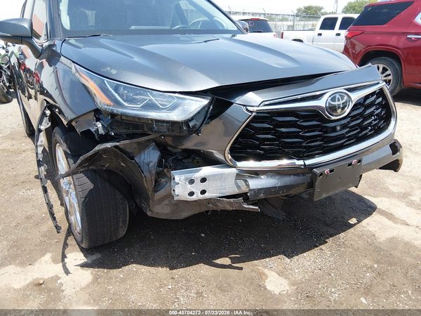 2020 TOYOTA HIGHLANDER LIMITED