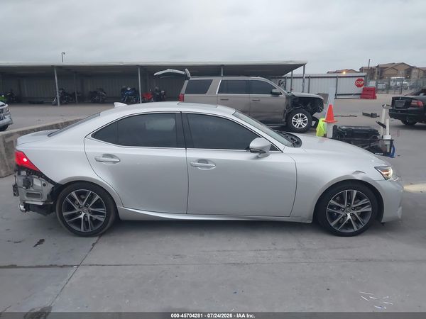2019 LEXUS IS 300