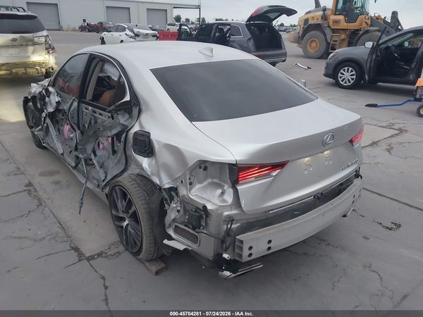 2019 LEXUS IS 300