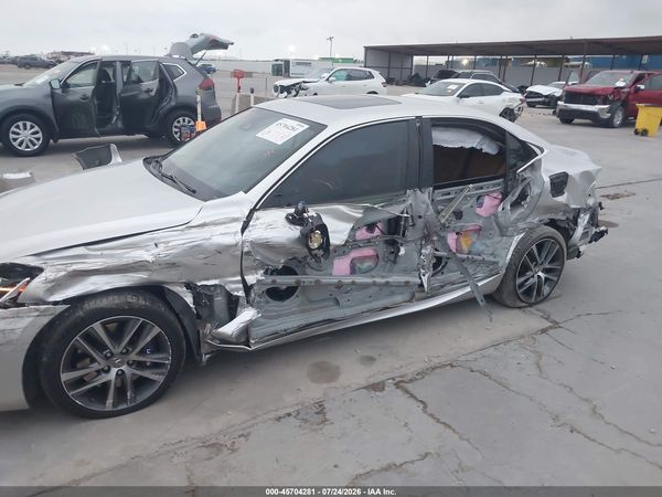 2019 LEXUS IS 300