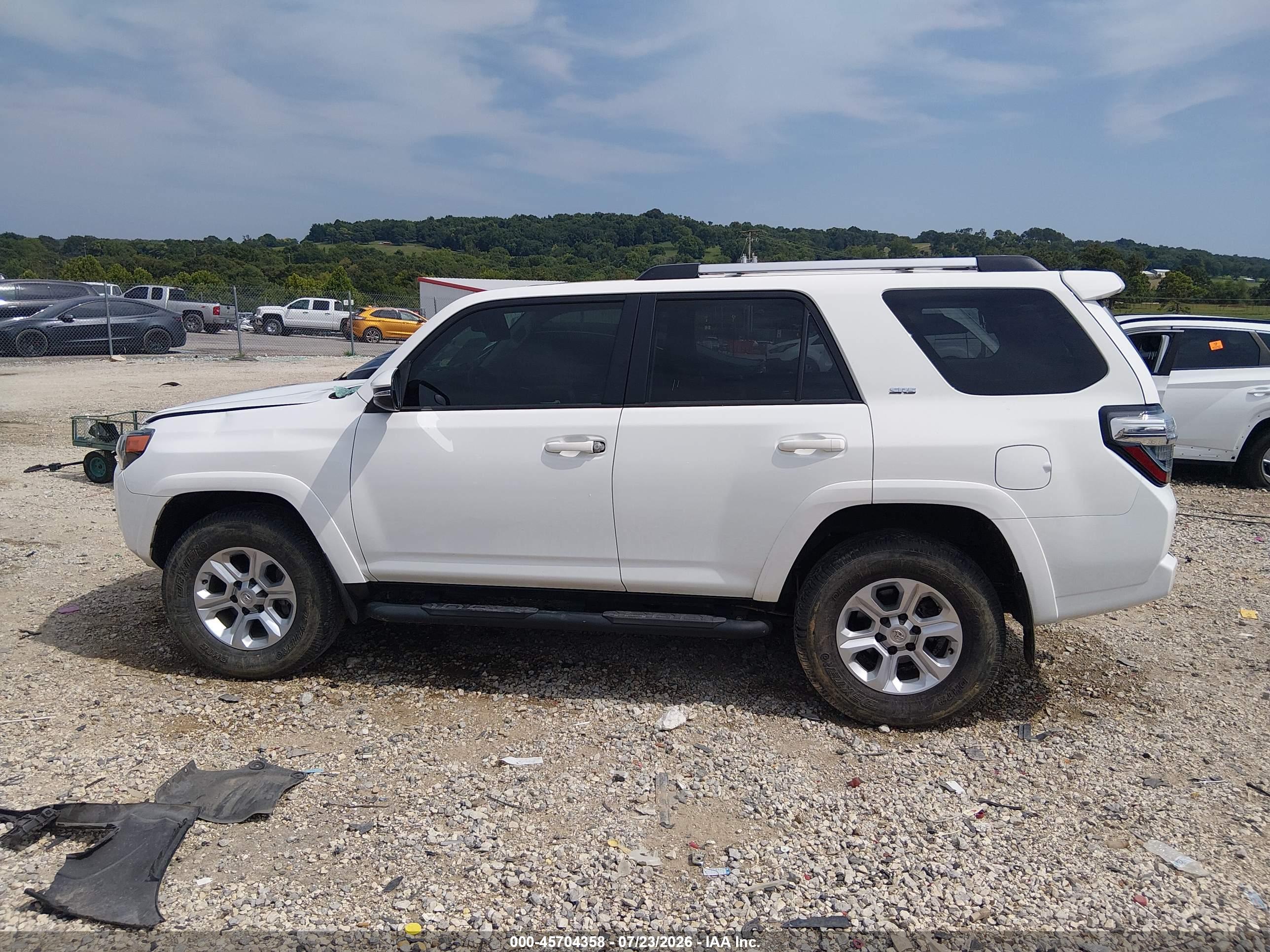 2021 TOYOTA 4RUNNER SR5 PREMIUM